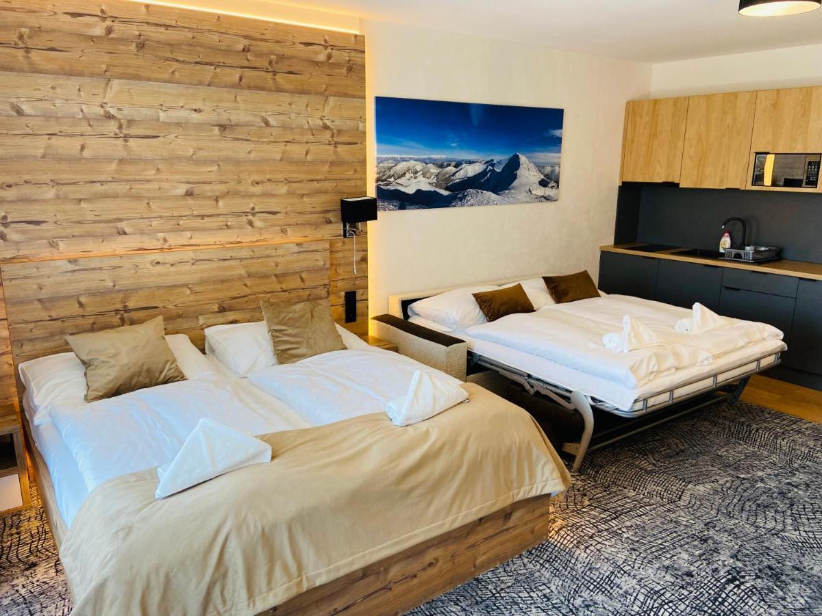 Luxusne Studia V Hoteli Akvamarin Bešeňová Exterior foto